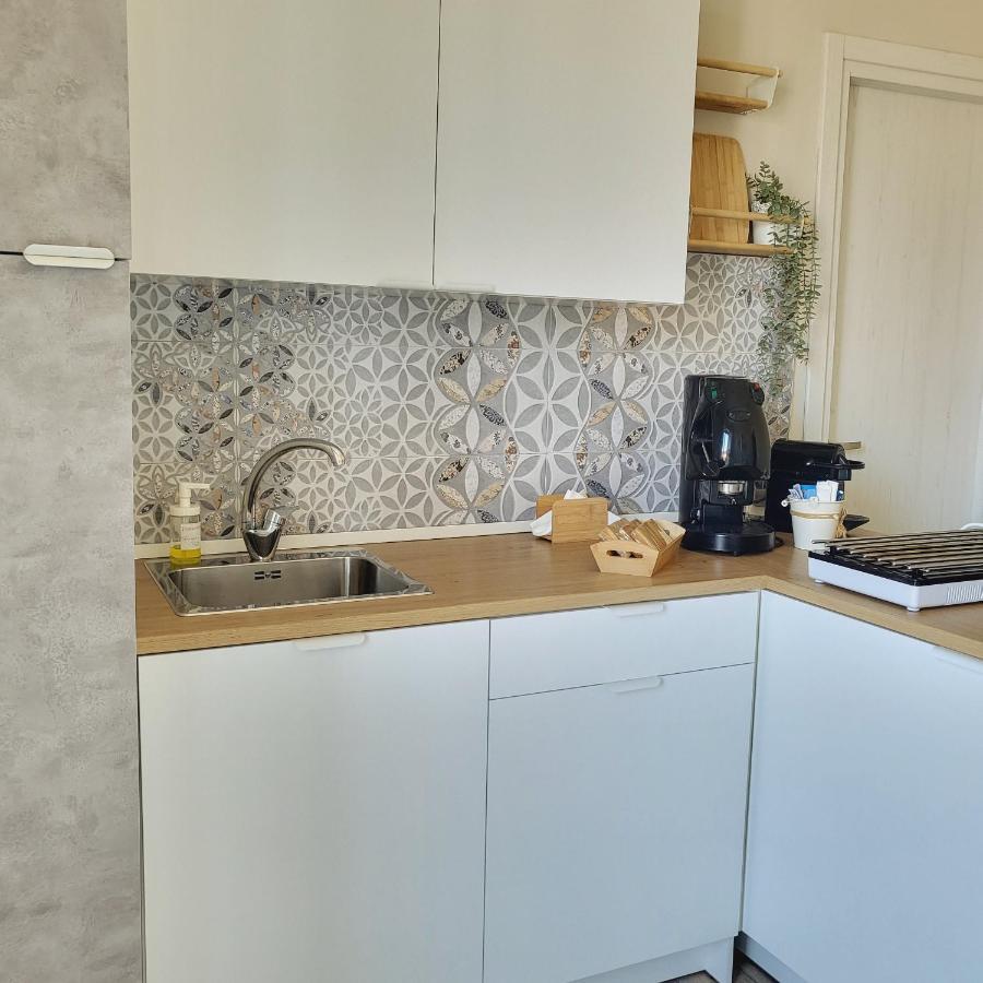 Sole Raggiante Lia Darzillo Apartman Afragola Kültér fotó