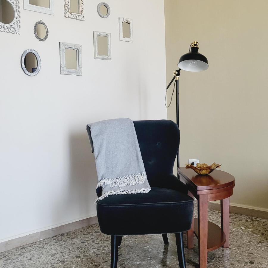 Sole Raggiante Lia Darzillo Apartman Afragola Kültér fotó